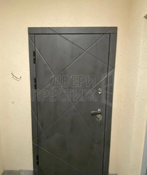 Дверь Termo-door Лучи бетон Лучи в цвете белый - фото снаружи